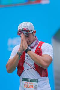 BIB: 5035
                            <button type="button" onclick="openModal(21764349)" class="btn btn-primary btn-sm float-right btn-popup" data-toggle="modal" data-target=".modal-high-quality">
                        <i class="fas fa-shopping-cart"></i> Add to Cart
                    </button>
                                            <button type="button" onclick="isThisMe(21764349, true)" class="btn btn-success btn-sm float-right btn-popup btn-isme hidden" data-toggle="tooltip" data-placement="bottom" title="นี่คือรูปของคุณใช่ไหม คลิกที่นี่เพื่อเอาเข้าอัลบั้ม">
                        <i class="fas fa-plus"></i> Add to album
                    </button>
                    <button type="button" onclick="isThisMe(21764349, false)" class="btn btn-warning btn-sm float-right btn-popup btn-isnotme hidden">
                        <i class="fas fa-ban"></i> Remove from album
                    </button>